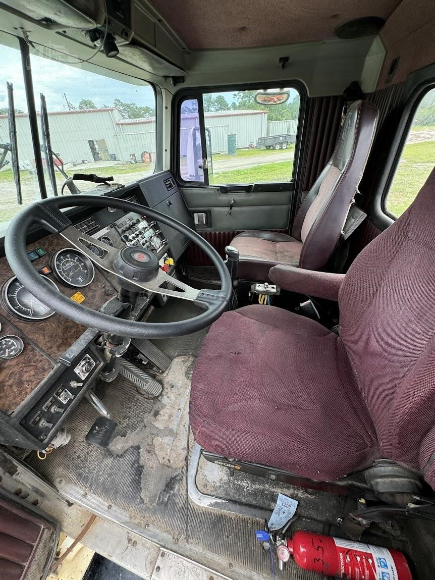 1994 Kenworth T600