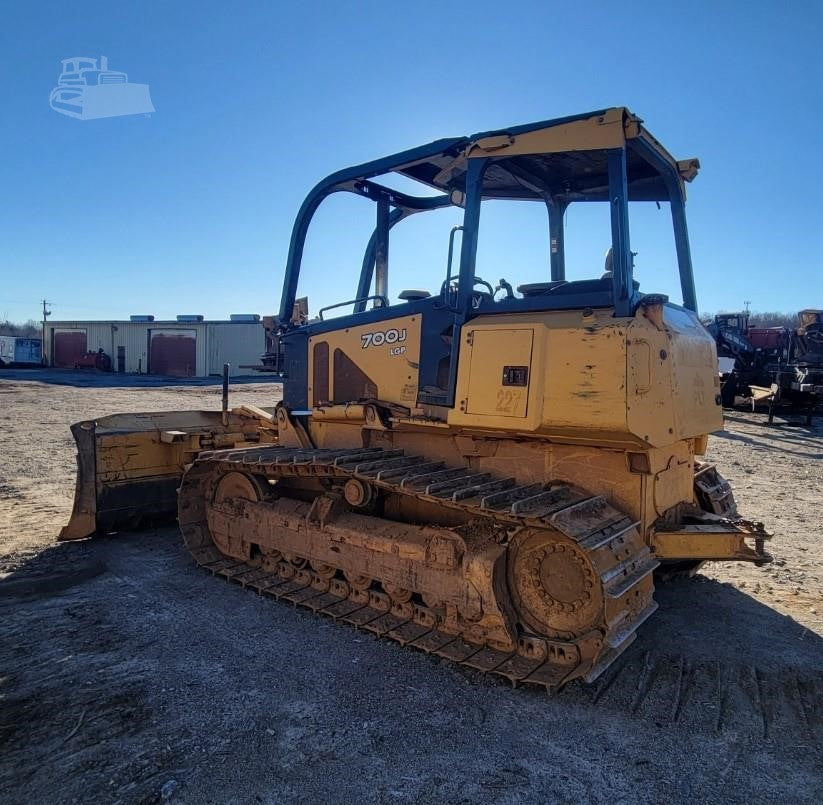 2005 Deere 700J Lgp