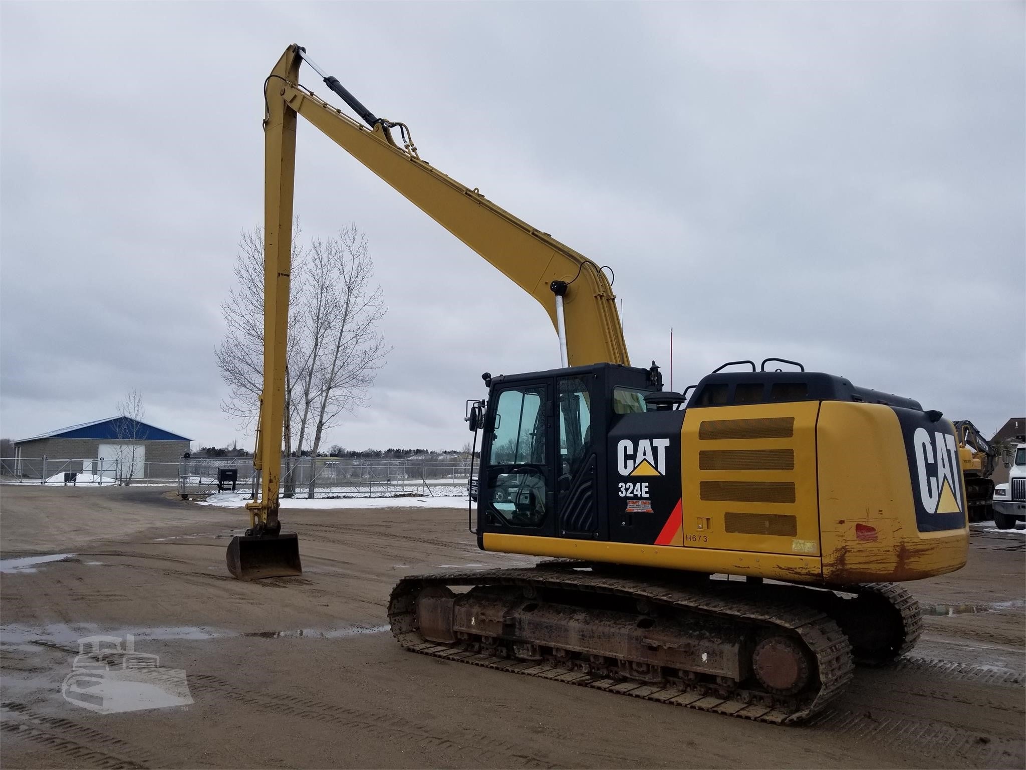 Caterpillar 324E Excavator