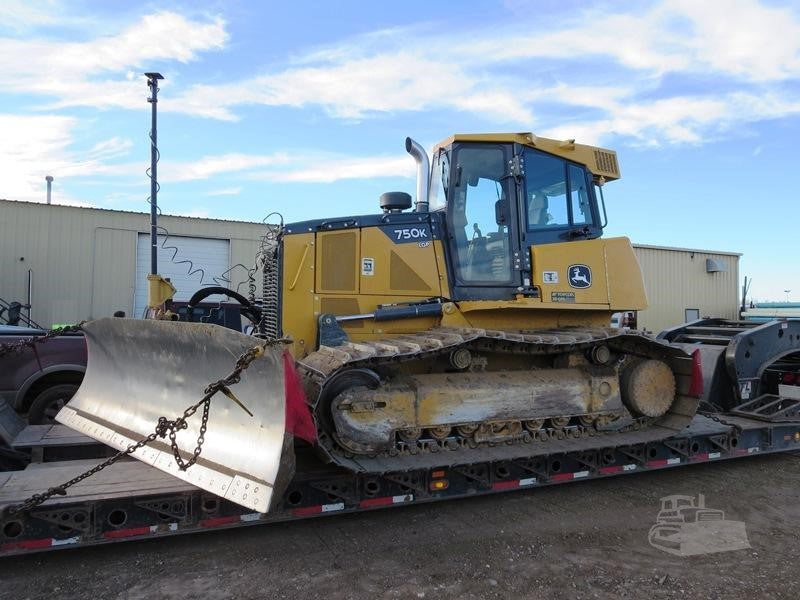 Deere 750K Crawler Dozer