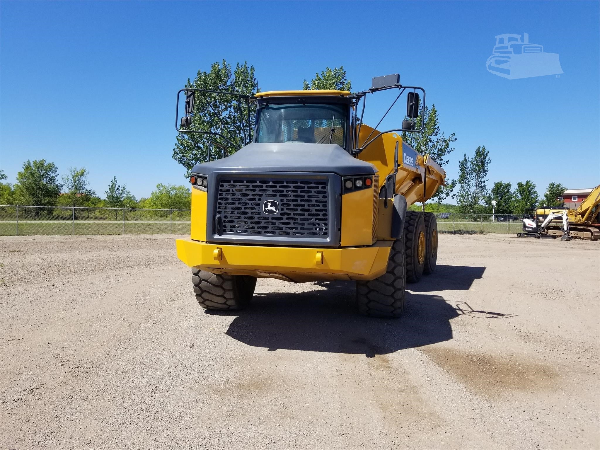 Deere 410E Adt