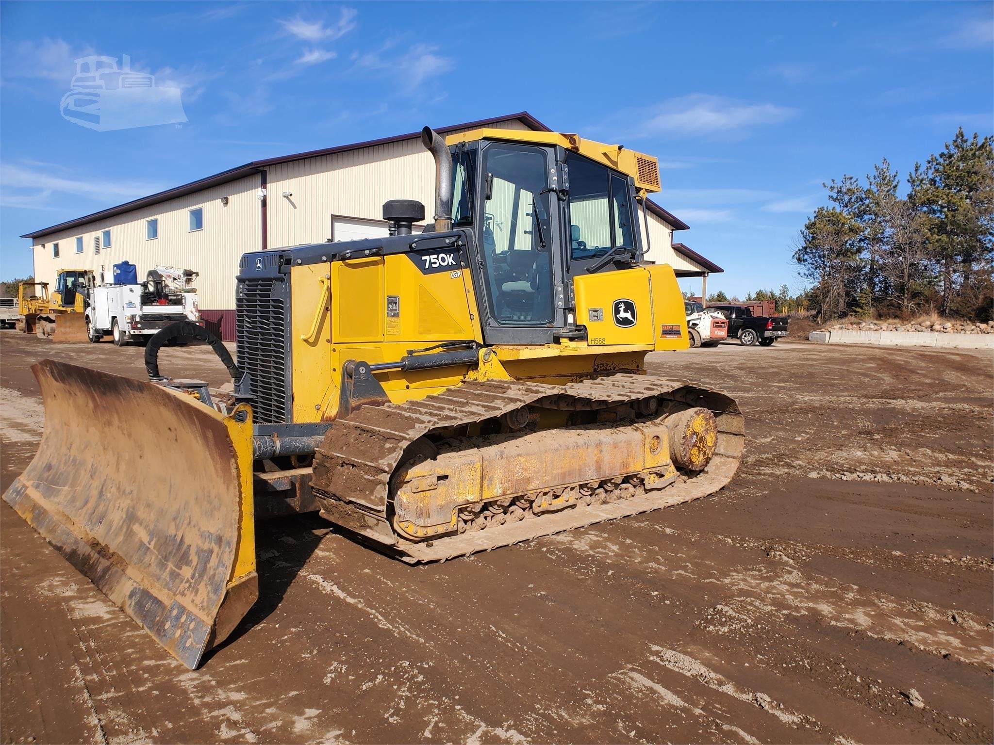 Deere 750K Crawler Dozer