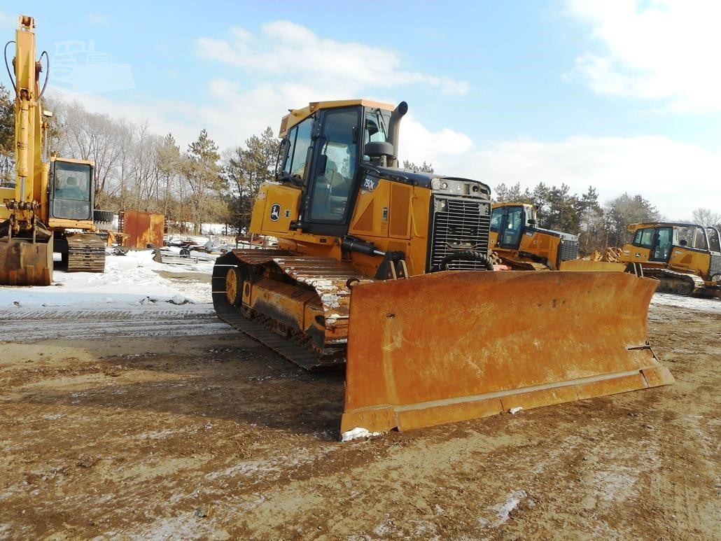 Deere 750K Crawler Dozer