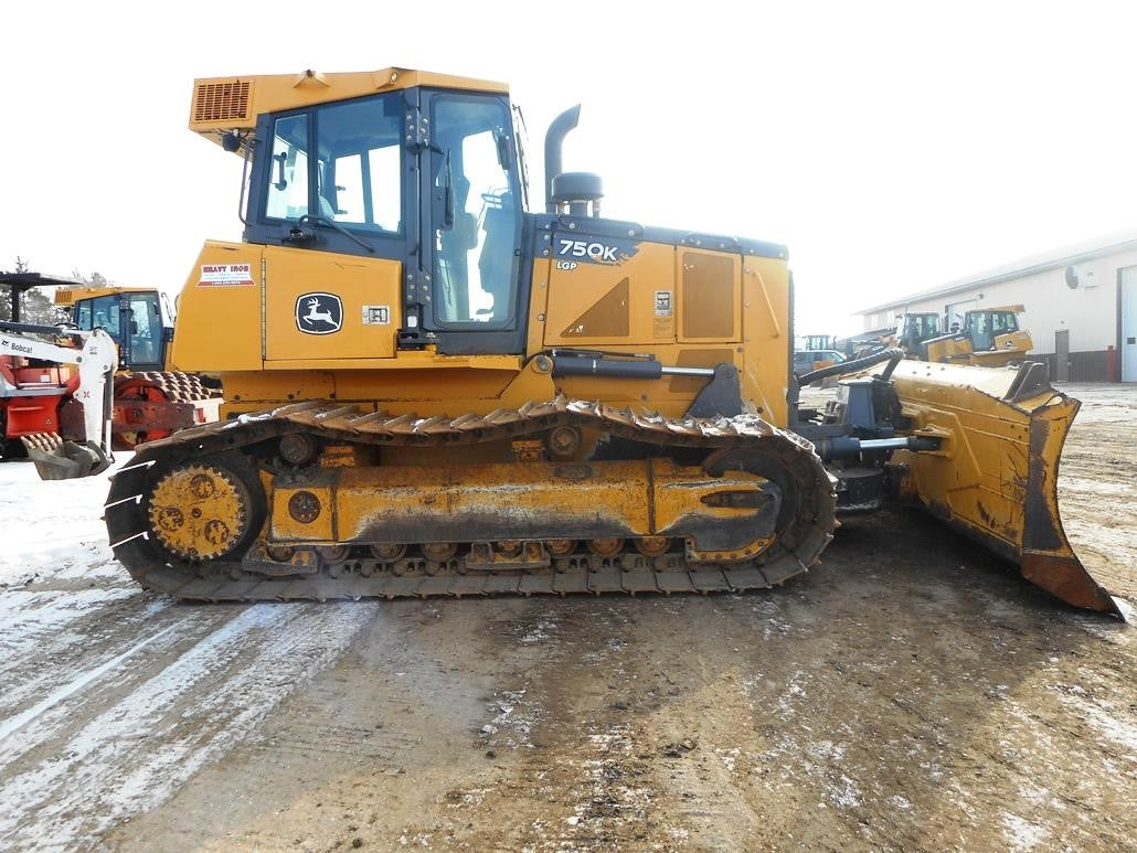 Deere 750K Crawler Dozer