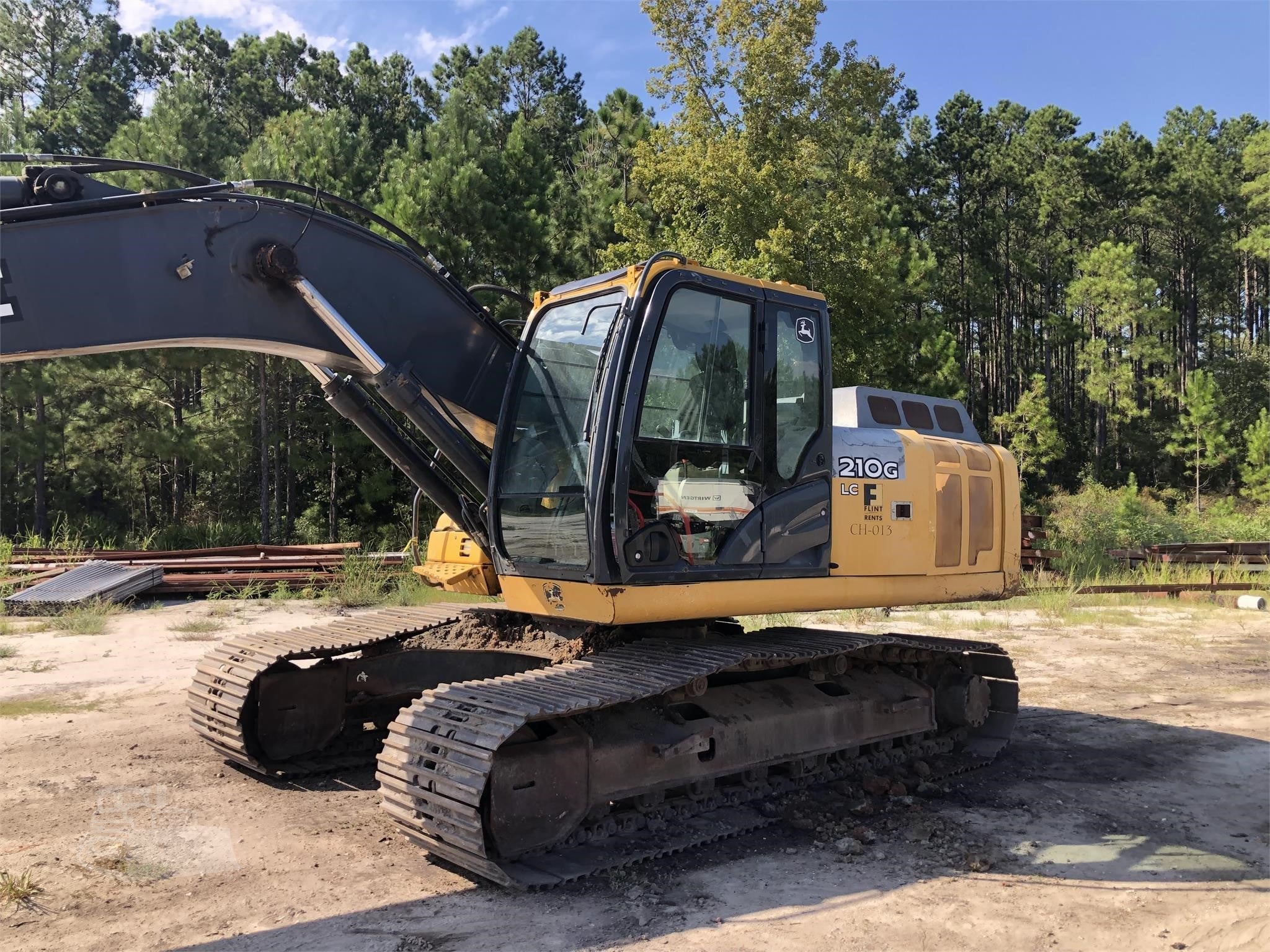 2015 Deere 250G Lc