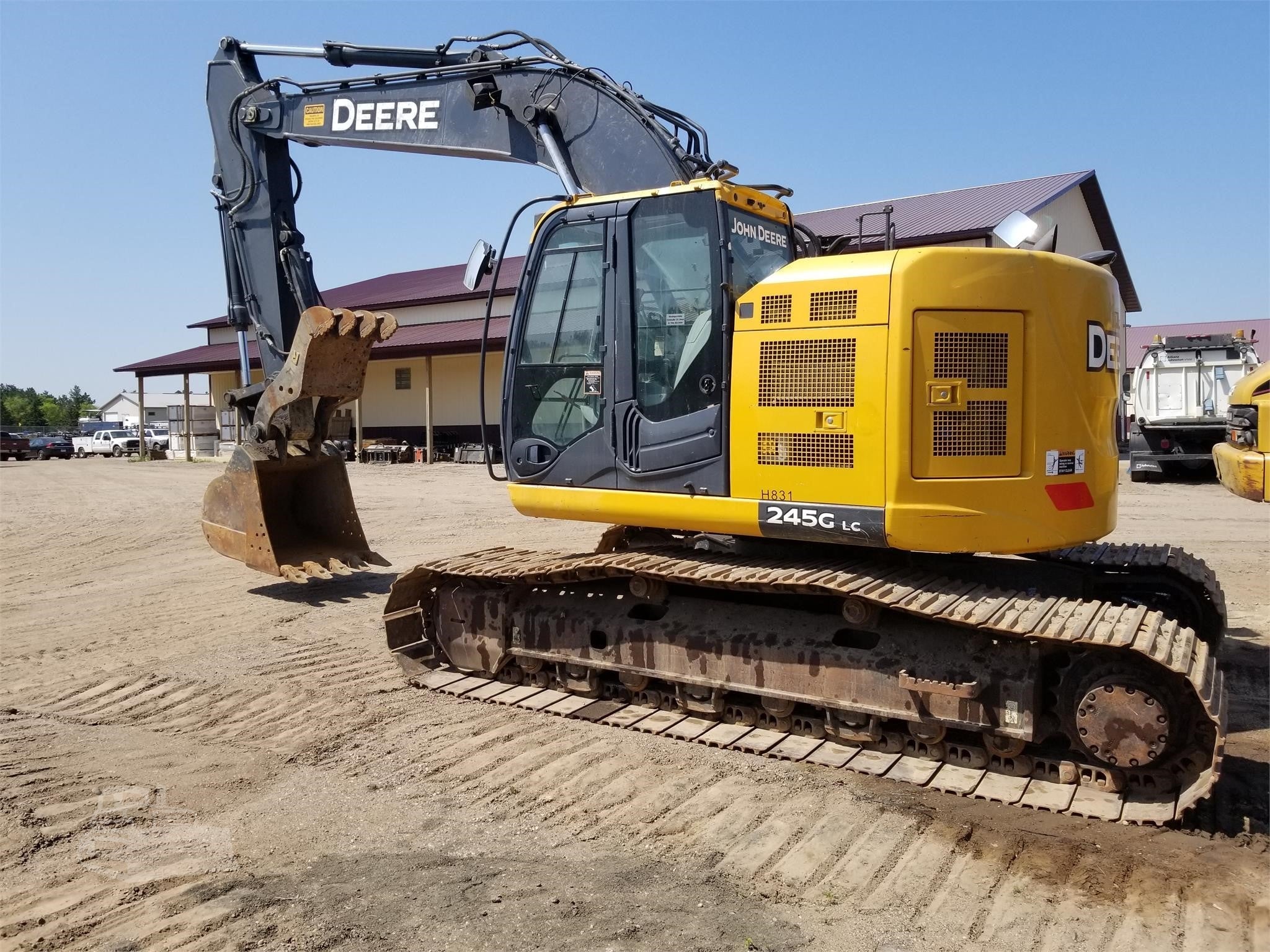 Deere 245G Excavator