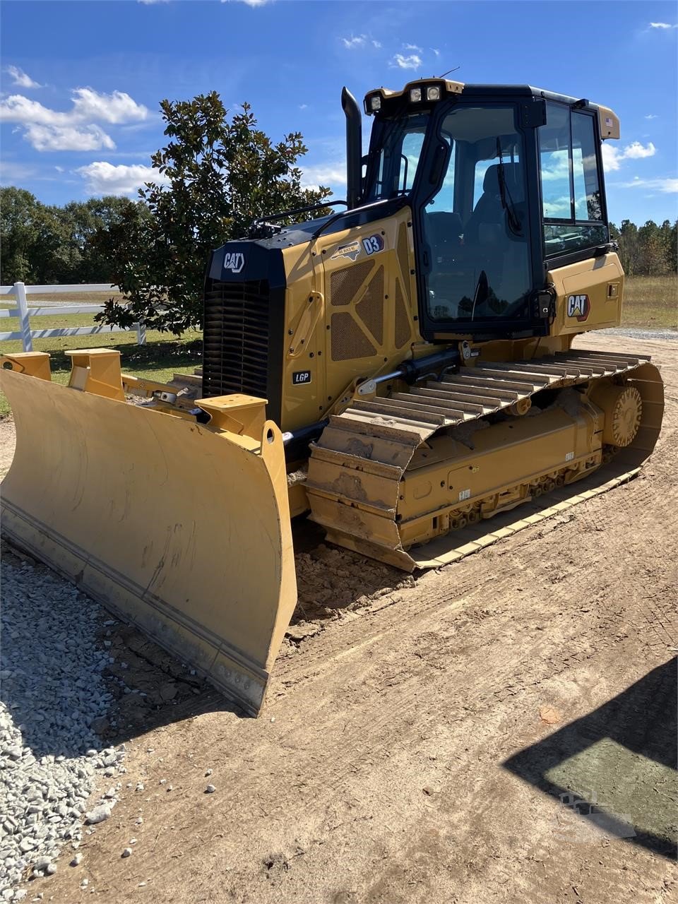 2023 Caterpillar D3 Lgp